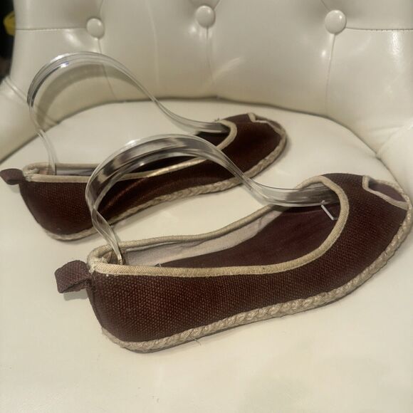 NEW Dollhouse Brown Canvas Peep Toe Flat Shoe Size 6 Slip On Ballet Flat Shoes - Picture 5 of 7